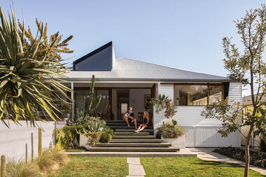 Gallery of Phoenix House / HGA.Studio  - 1