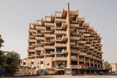 Abdelmoneim Mustafa: How the Father of Sudanese Modernism Navigated Modernity and Tradition, Progress and Decolonialism