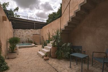 Portal 62 / Veinte Diezz Arquitectos