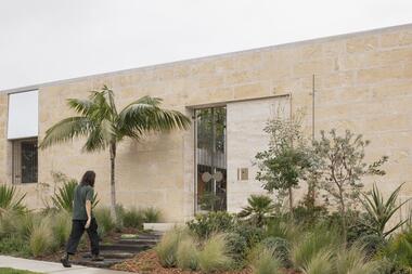New Castle / Anthony St John Parsons
