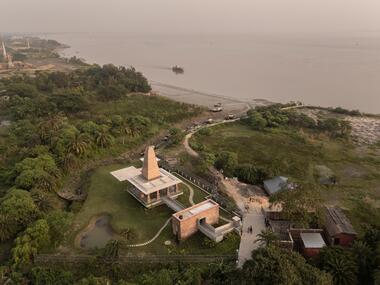 Templo Ganga Leheri / Abin Design Studio