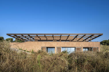 Gaia Residence / Ateno Architecture Studio