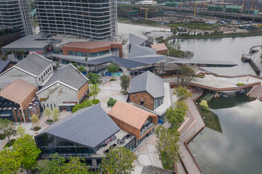 画廊 佛山顺德华侨城欢乐海岸PLUS • 天空之镜 / 深圳华汇设计 X⁺ STUDIO  - 7