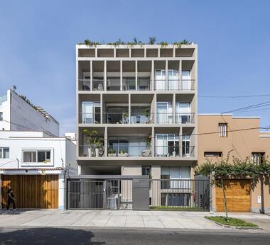 Edificio Arica / K+M Arquitectura y Urbanismo