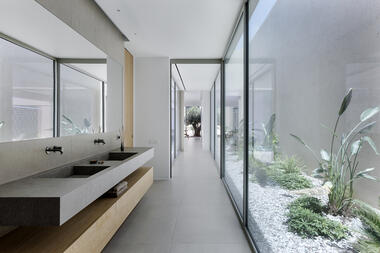 Gallery of The Slot House / Katerina Valsamaki Architects  - 16