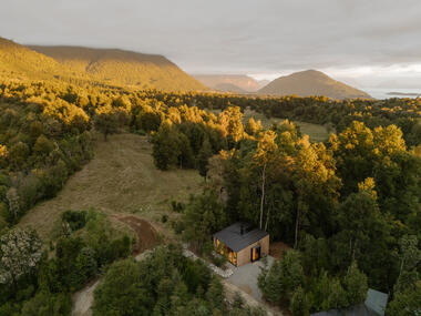 Shelter S01 / Hebra Arquitectos