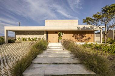 Casa Alvorada / Cassim Calazans Arquitetura