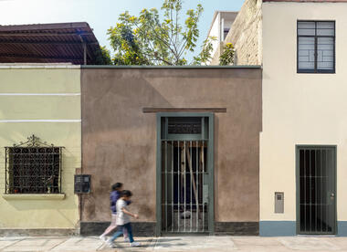Obra Habitada en Huayruro / INSITU oficina de arquitectura