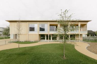 Kinderhaus Kreuzfeld / Innauer-Matt Architekten