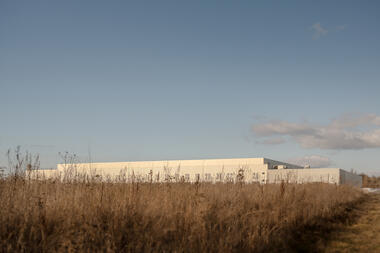 Roshen Logistics Center / Studioprototype Architects