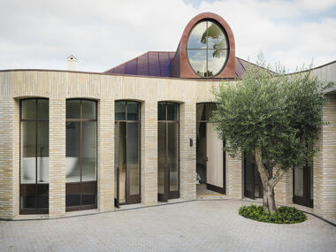Gallery of ReclaYm House / Luigi Rosselli Architects  - 2