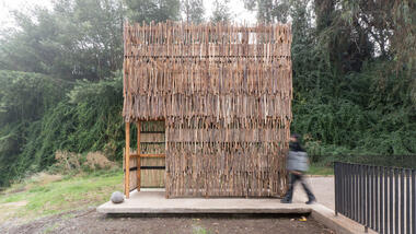 Hito Entrelazos Watchtower / Javiera Muñoz Olave