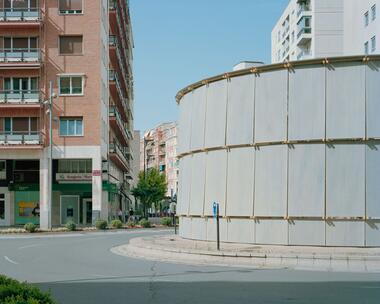 Gallery of Round About Baths / Leopold Banchini Architects  - 7