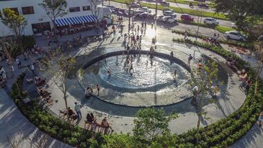 Plaza del Fuerte São Luís / JA8 Arquitetura Viva