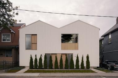 Junction Semi House / StudioAC