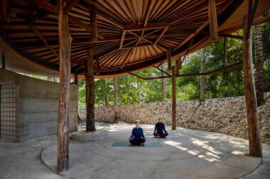 Coconut Wellness Garden / RAD+ar (Research Artistic Design + architecture)