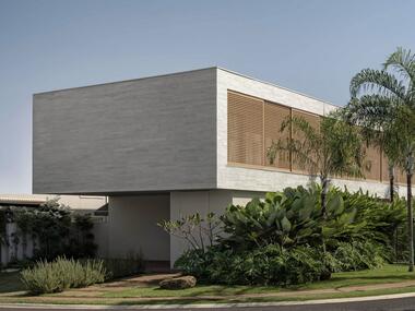 Buenos Aires House / estúdio mariane rios